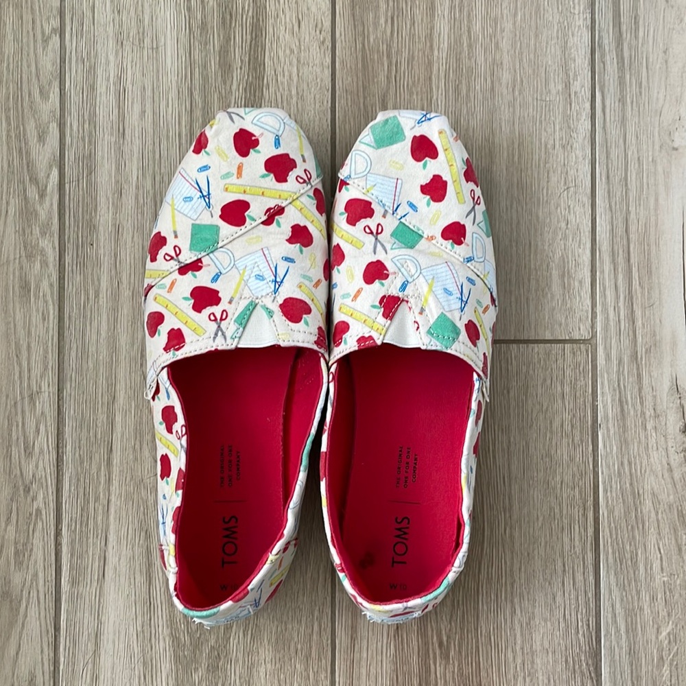Used TOMS “Back to School” Alpargata slip on shoe